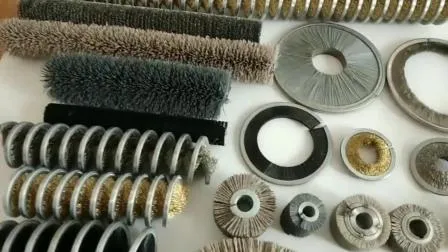 Becherförmige, rundgeformte Streifenbürste mit Nylondichtung